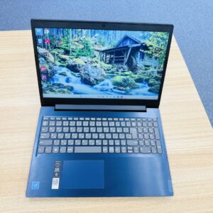 Lenovo 81Y3 Intel Celeron 5205U | 8GB | 256gb | 15.6 inch - HD