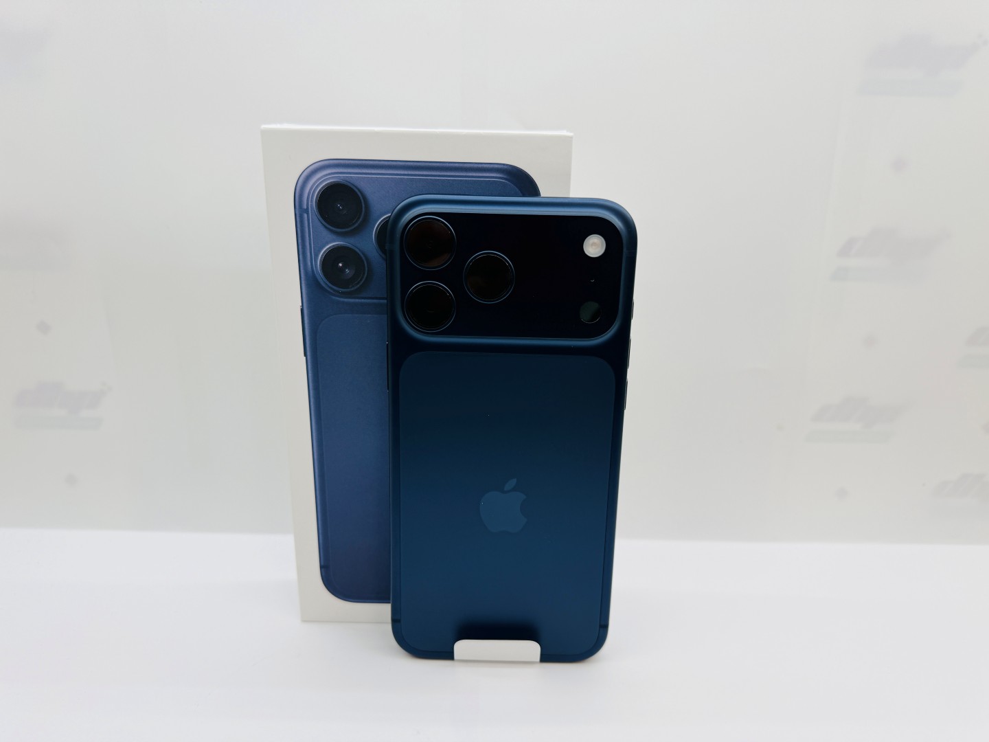 2025_10_15_15_36_IMG_0058