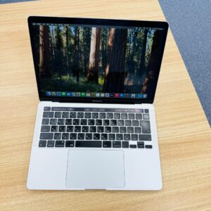 MacBook Pro 2020 Core i7-1068NG7 2.3GHz | 16GB | 512GB | 13inch - Sliver